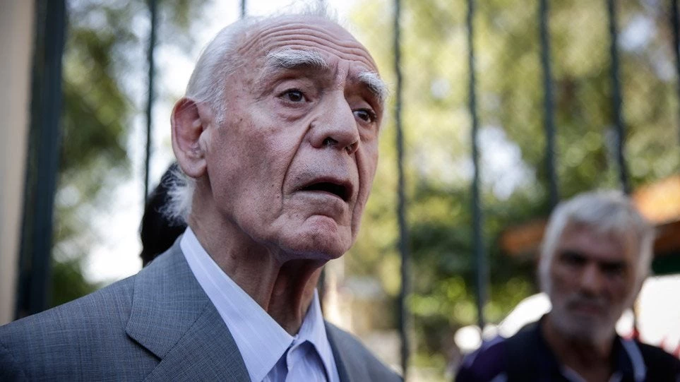 Άκης Τσοχατζόπουλος: Ζω με 1.200 ευρώ σύνταξη, έχω απλήρωτα νοίκια…